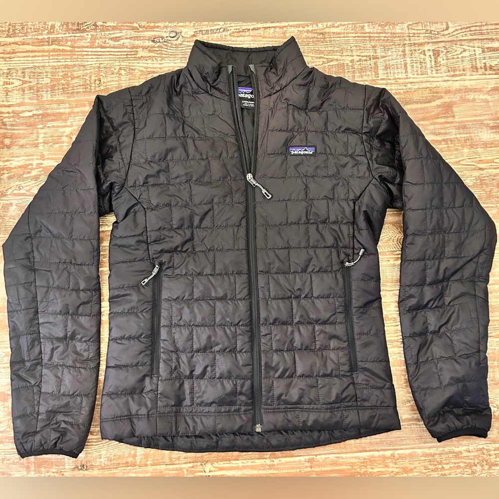 Like New Men's Black Patagonia Nano Puff Jacket | Small